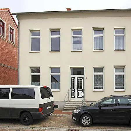 Ferienwohnungen, 3*